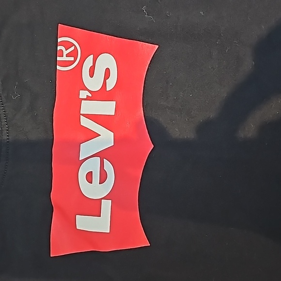 Levi's boys sz 5/6 tee shirt - Picture 2 of 5